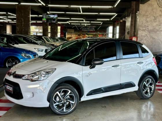 CITROËN C3 1.6 VTI 120 FLEX URBAN TRAIL EAT6 CITROËN C3 1.6 VTI 120 FLEX URBAN TRAIL EAT6
